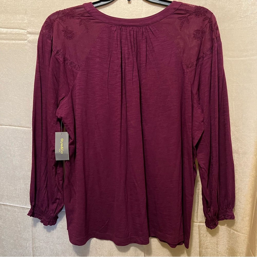 Style & Co (Macy’s), raglan sleeved blouse, mesh trim with floral embroidery! - Picture 2 of 11